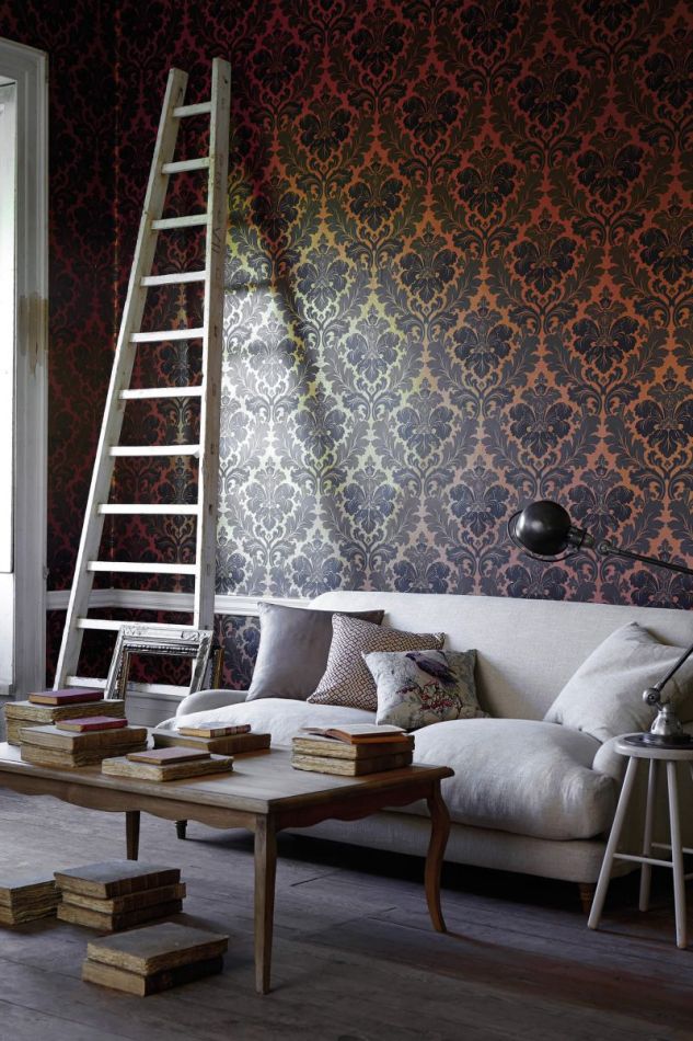 Bonaparte Red Gold